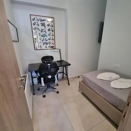 Connie's House Апартаменты