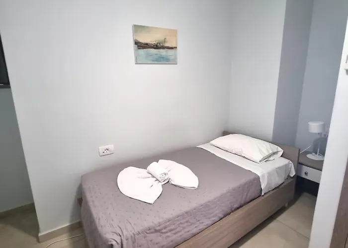 Connie's House Apartman Kosz