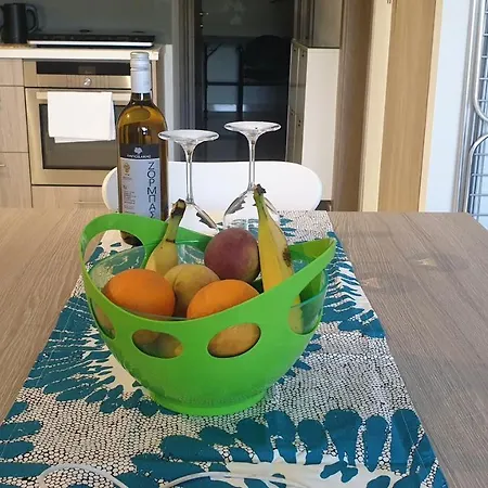 Connie's House Lägenhet Kos