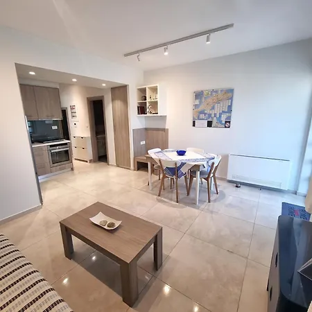 Connie's House Apartment